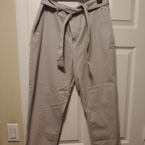 New with tags Gray Belted Chino pants